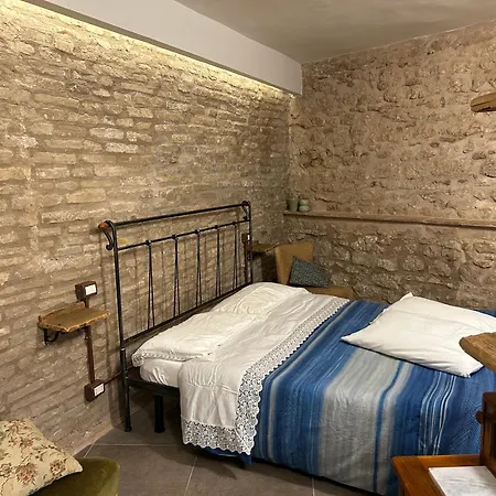 Appartamento Trevi Apartment Trevi