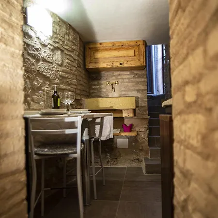 Lo Scrigno Di Alice Apartamento Trevi